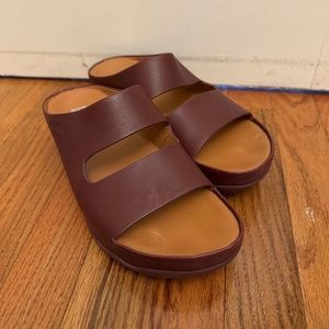 Fitflop Shuv Two-Bar Sandals Size 8